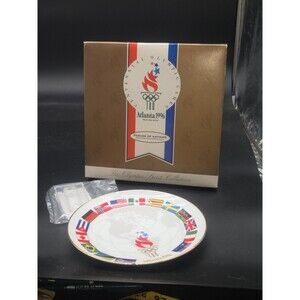 Hallmark Ornament Olympic Spirit Atlanta Collector Plate 1996